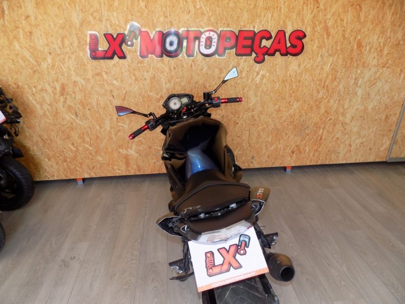 Kawasaki Z750 – 2007 full