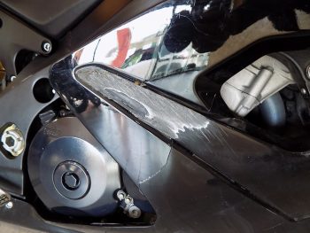 Suzuki GSX 1000 R – 2005 full