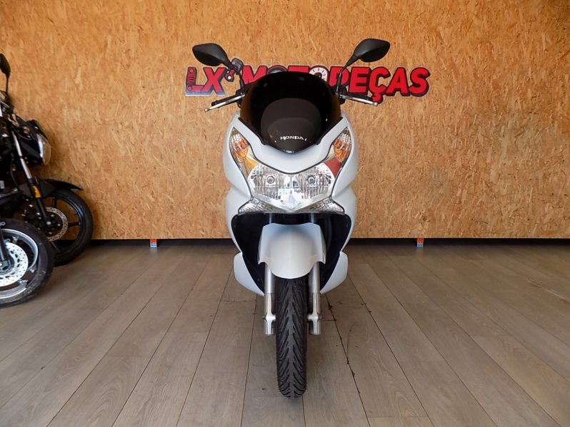 Honda PCX 125 – 2013 full
